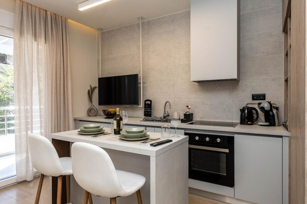 8 Blocks Apartments 4A อเล็กซานโดรโพลิส ภายนอก รูปภาพ